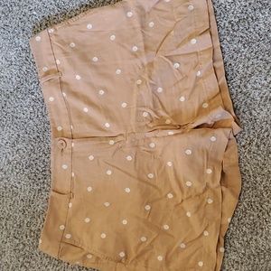 Loft size 14 womens shorts mauve and white.